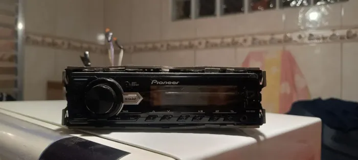 Som Automotivo Pioneer mvh98ub radio