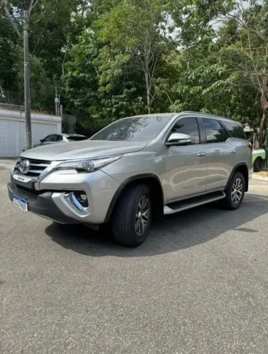 Hilux SW4 2016 Diesel Blindada 