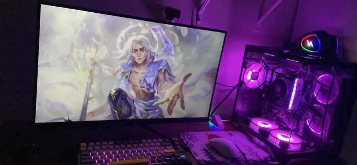 PC Gamer MONSTRO AM5 - Ryzen 5 8600G + 16GB DDR5 6400MHz + SSD 1TB + Monitor 180Hz