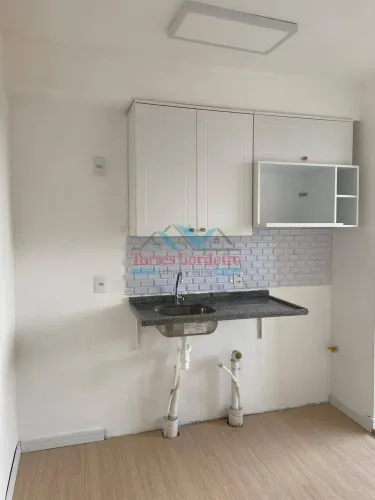 Apartamento 2 dormitórios - Próximo á estação Campo Limpo