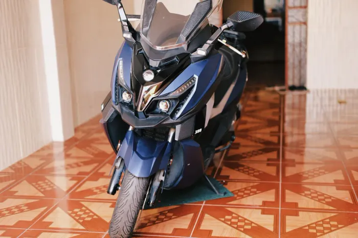 Cruisym 300