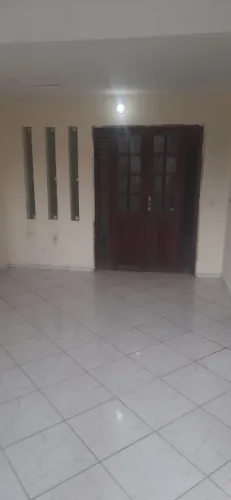 ALUGO CASA NO COHATRAC 1 POR R$ 1900 REAIS