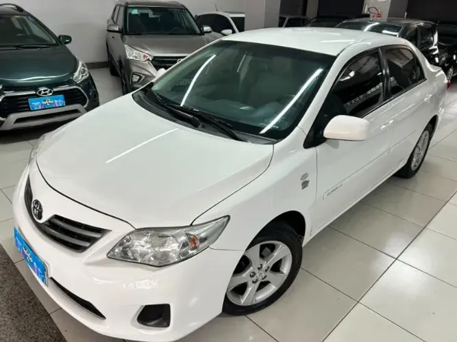 Toyota Corolla GLI 1.8 Flex 16V Aut. 2014