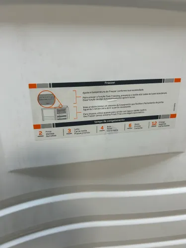 Freezer Brastemp 228L 1 Porta Vertical Frost Free 