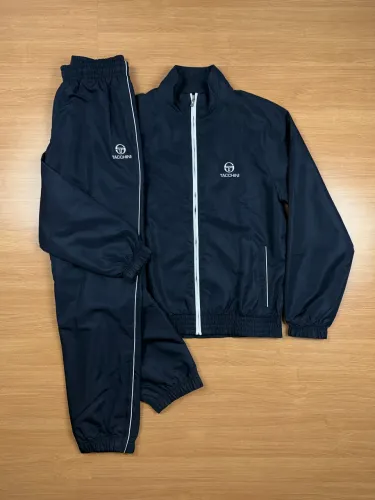 Conjunto Sergio Tacchini