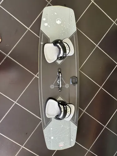 Kite Prancha liquid force carbon drive 139cm 2018