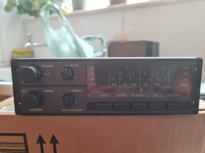 Radio bosch san francisco 