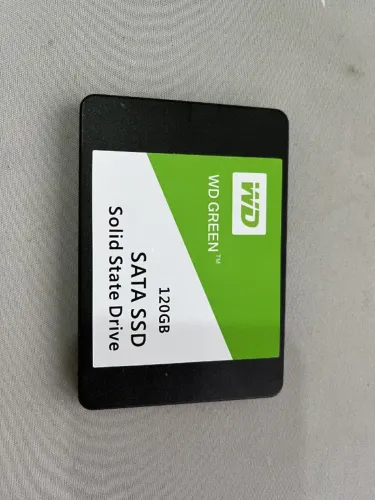 2 SSDs WD Green 120GB SATA