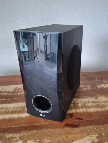 Subwoofer Passivo LG SH34SL-W - Home Theater / Projeto de Som