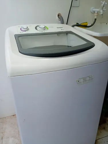 Máquina de lavar roupas 9kg