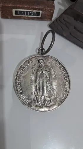 Medalha de Prata Nossa Senhora de Guadalupe México 1952 peso 48 gramas item de