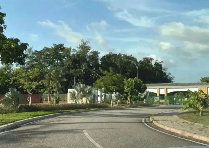 Lote no Jardim de Coimbra abaixo do preço de mercado