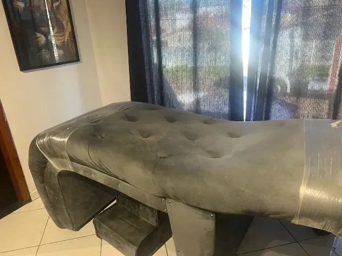Maca e poltronas
