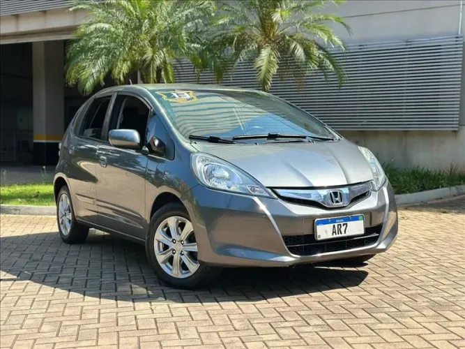 Honda Fit LX 1.4/ 1.4 Flex 8v/16v 5P Aut. 2013