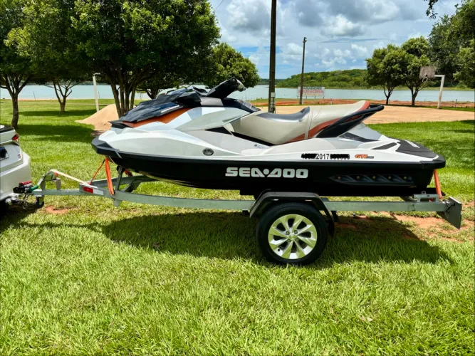 Jet ski Seadoo GTI 130 ano 2012