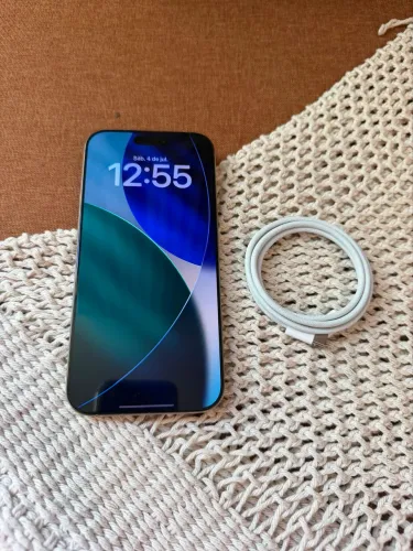 iPhone 16 pro max bateria. 100%