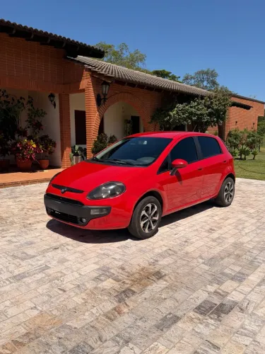 Fiat Punto Attractive 1.4 Fire Flex 8V 5P 2014