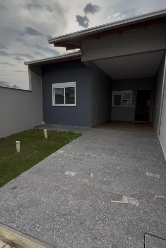 Casa com 3 dormitórios sendo 1 suíte no Itacolomi
