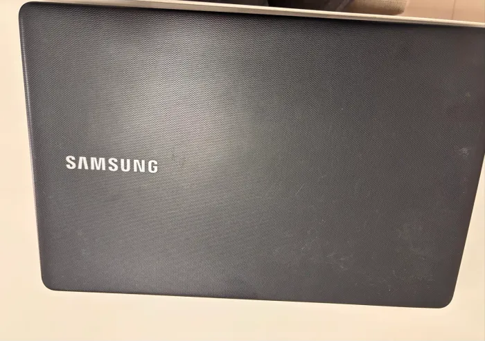 Notebook Samsung NP300E5M Core i7 + SSD | Excelente Estado