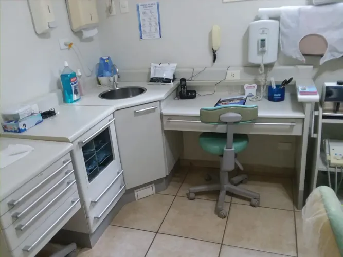 Armários odontológico (achado)