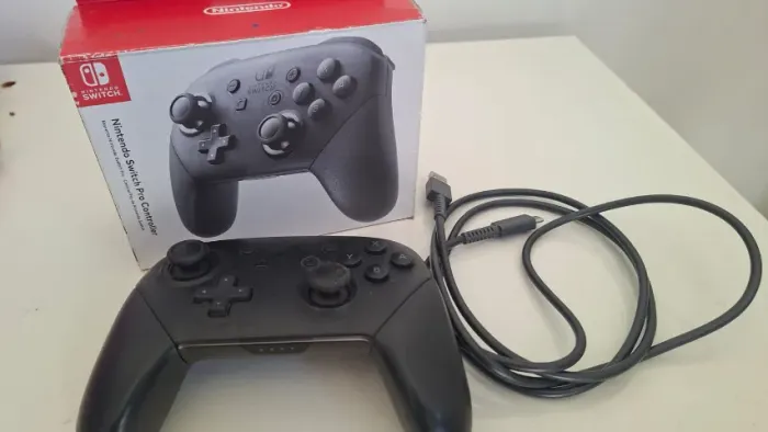 Pro Controller Nintendo Switch 1