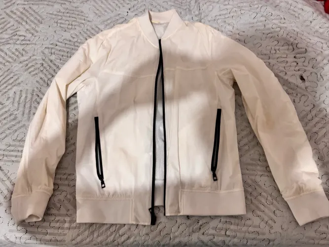 Blusão off white 