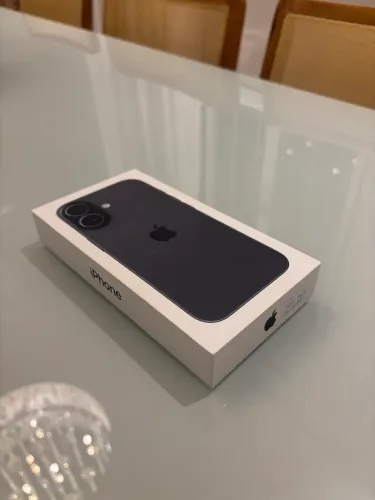 IPHONE 17 - 256 GB (LACRADO)