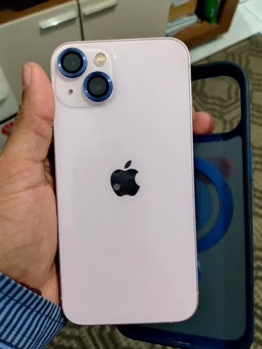 iPhone 13 rosê 