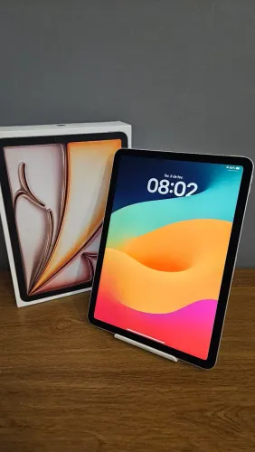 Apple iPad Air M2 2024 11" (29 ciclos) 