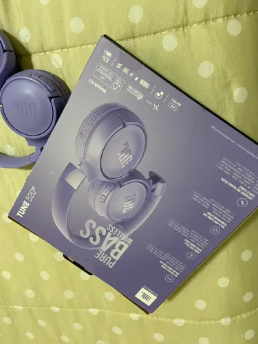 Fones de ouvido sem fio Jbl Tune 520bt Purple
