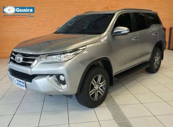 Toyota Hilux SW4 2.7 16V 2017