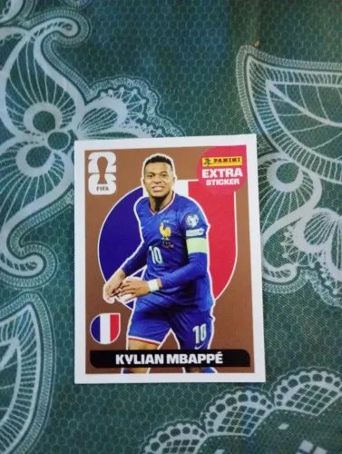 legend do KYLIAN MBAPPÉ bronze