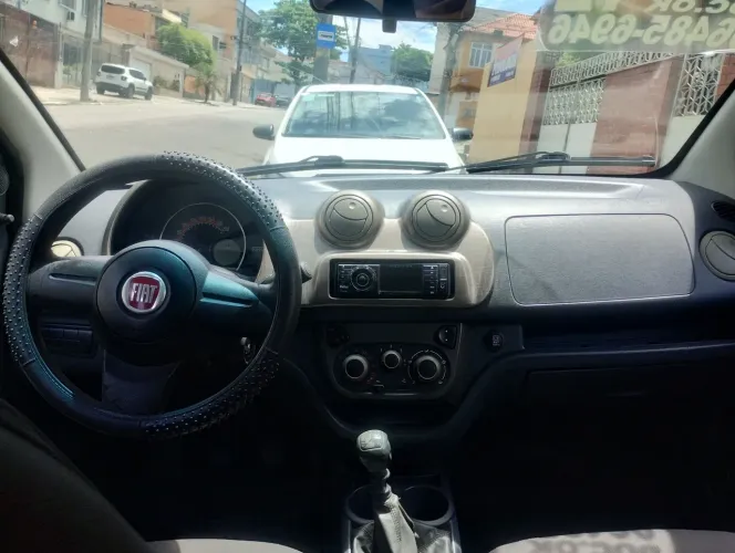 Fiat Uno WAY 1.4 EVO Fire Flex 8V 5P 2012