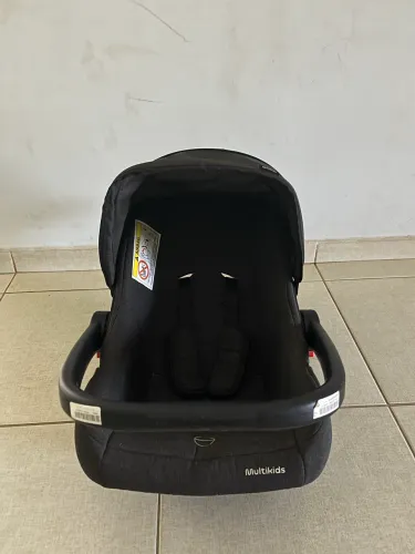 Bebê conforto multikids