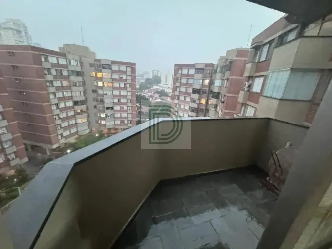 Apartamento à venda próximo ao Metrô São Paulo-Morumbi