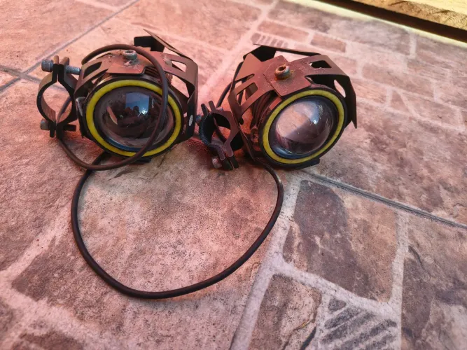 Farol de Anjo para moto