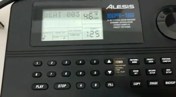 Para todo Brasil ritmos da bateria alesis sr16 com viradas realistas