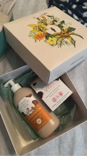 Kit hidratante e sabonete 
