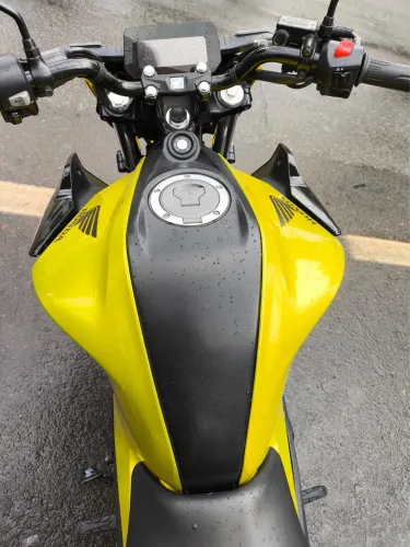 Vendo ágio CB300F