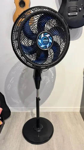 Ventilador Arno Xtreme Force Breeze VB4C 6 Pás 40cm