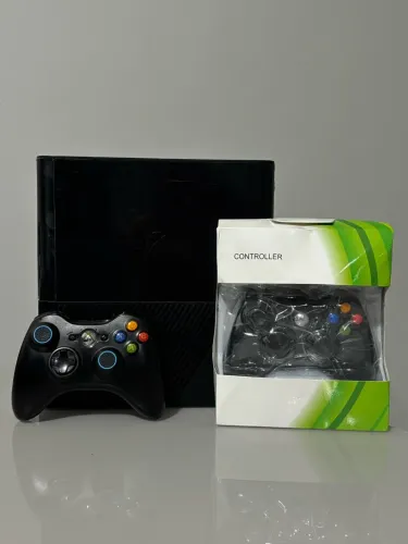 Xbox 360 super slim 2 controles DESTRAVADO COM JOGOS GARANTIA