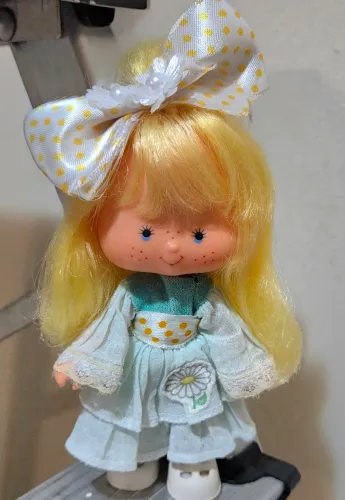 Boneca Moranguinho Margaridinha anos 80