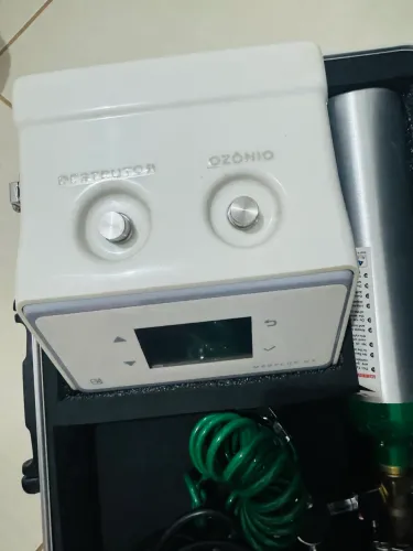 Gerador de ozônio medicinal