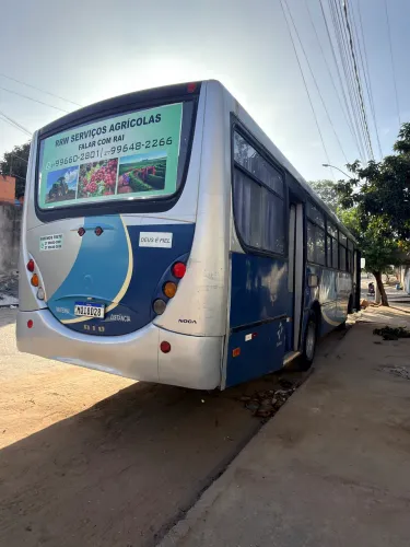 Vendo ônibus 1418 Ano 2005