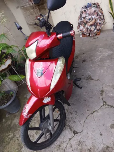 Honda biz 2015 a venda