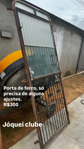 Porta de ferro