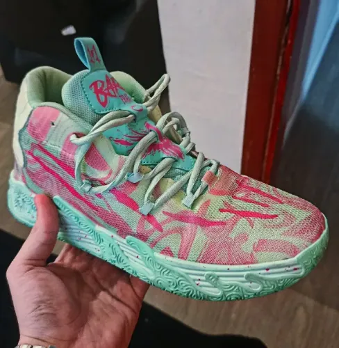 Tênis basquete LAMELO 41/42
