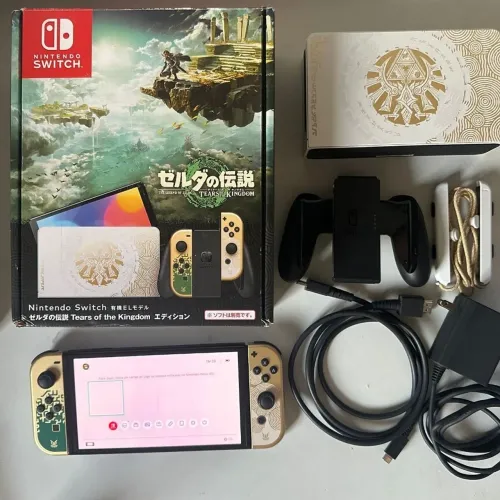 Nintendo Switch OLED - Zelda Tears of the Kingdom Edition