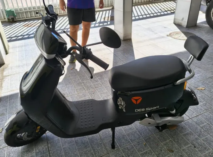 Yadea DE8 Sport - Excelente Estado | Nota Fiscal e Chave Reserva