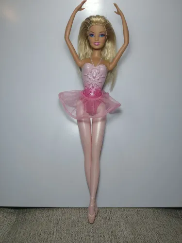 Barbie Bailarina Mattel 2010